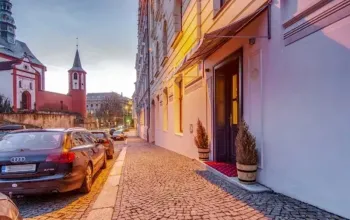 Moderní péče pro zpevnění pokožky a podporu lymfatického systému