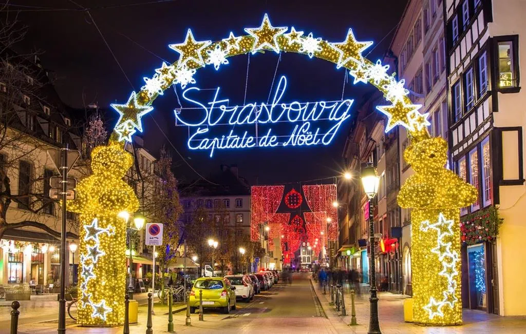 Adventní trhy ve francouzském Štrasburku