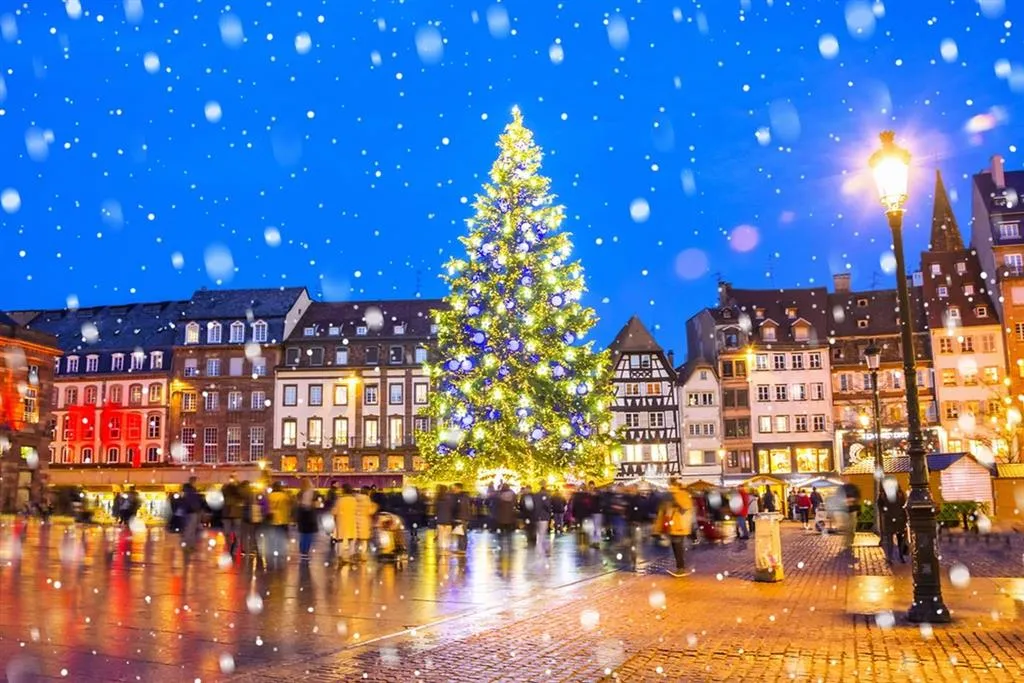 Adventní trhy ve francouzském Štrasburku