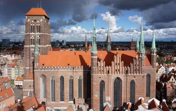 Polské Trojměstí a písečná kosa Hel