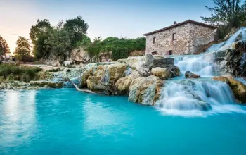 Řím s odpočinkem v termálních lázních Saturnia