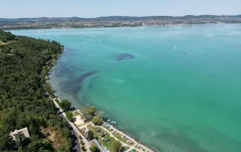 Koupání a zábava u Balatonu
