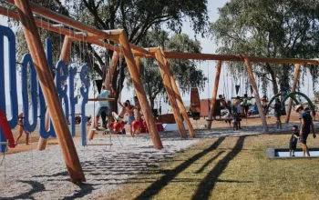 Koupání a zábava u Neziderského jezera