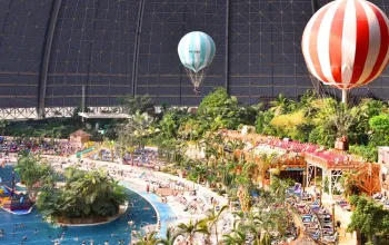Koupání v exotickém vodním ráji Tropical Islands