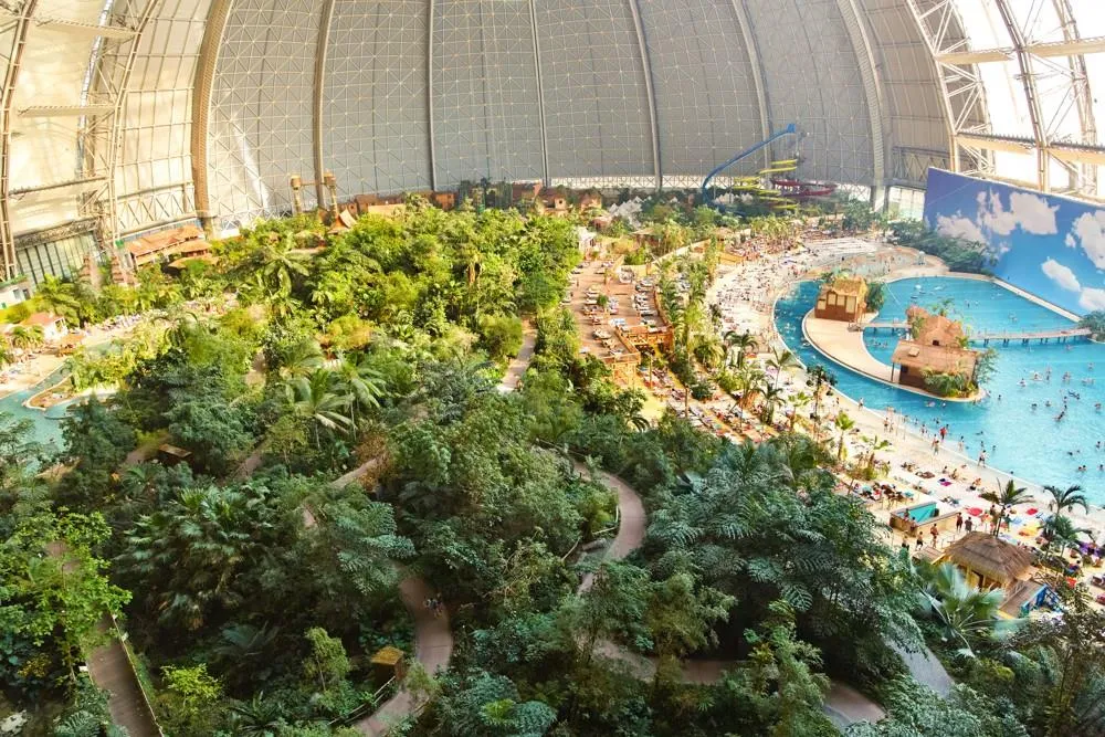 Koupání v exotickém vodním ráji Tropical Islands