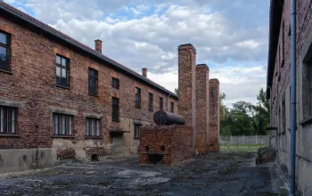 Exkurze do Osvětimi se vstupem v ceně
