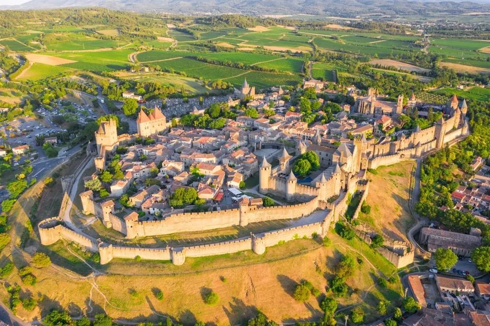 Podhůří Pyrenejí s návštěvou Andorry