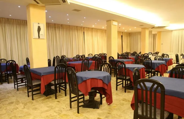 Hotel Busignani