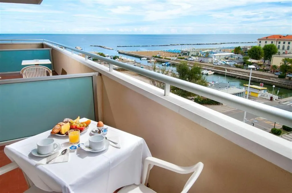 Hotel Cormoran