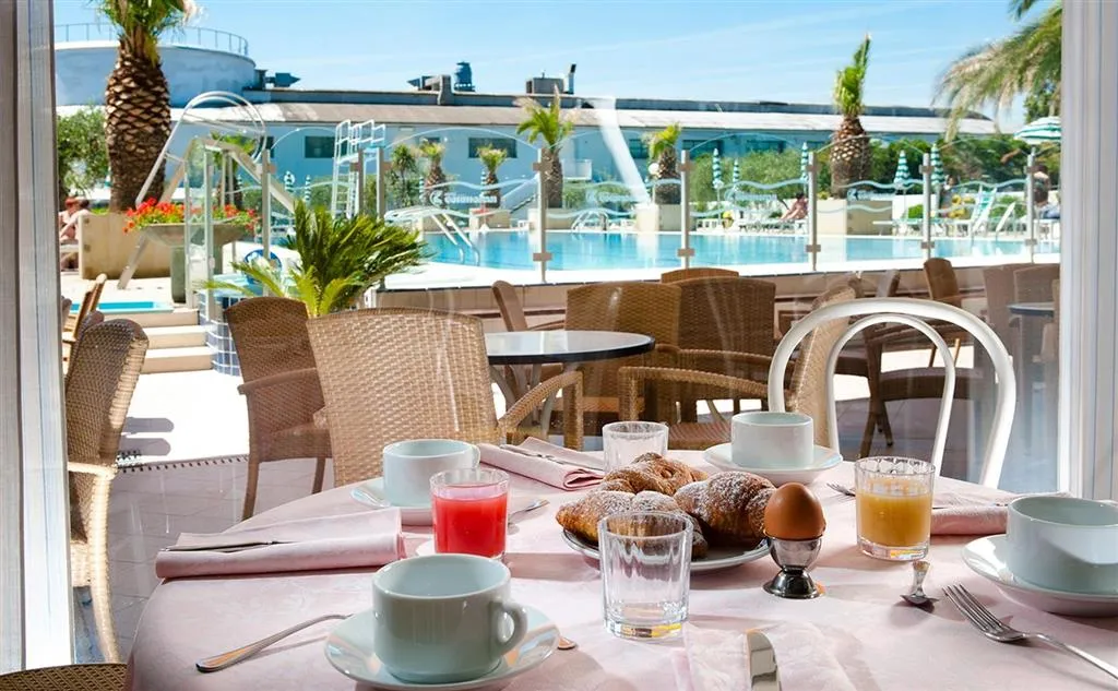 Hotel Cormoran