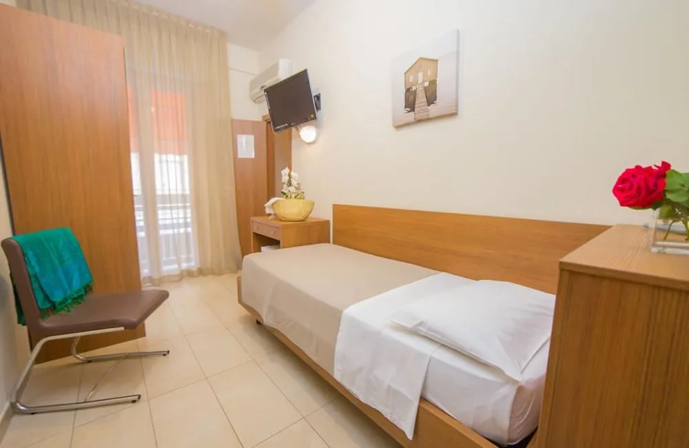 Hotel Mediterraneo (Cattolica)