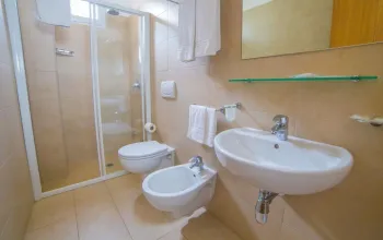 Hotel Mediterraneo (Cattolica)