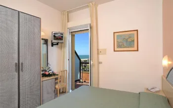 Hotel Ausonia