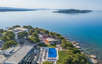 Villas Arausana & Antonina