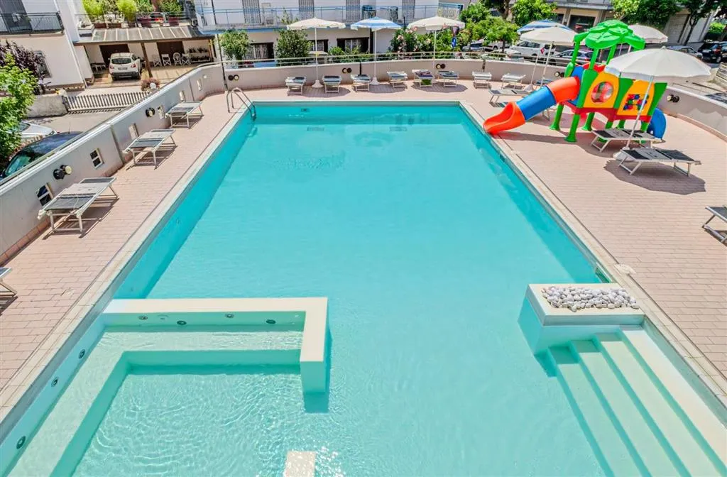 Hotel Mediterraneo