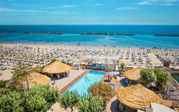 Grand Hotel Azzurra Grand Hotel Azzurra – dárek a zážitek
