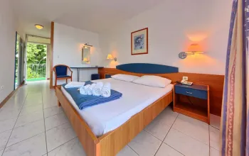 Resnik s All inclusive (depandance)
