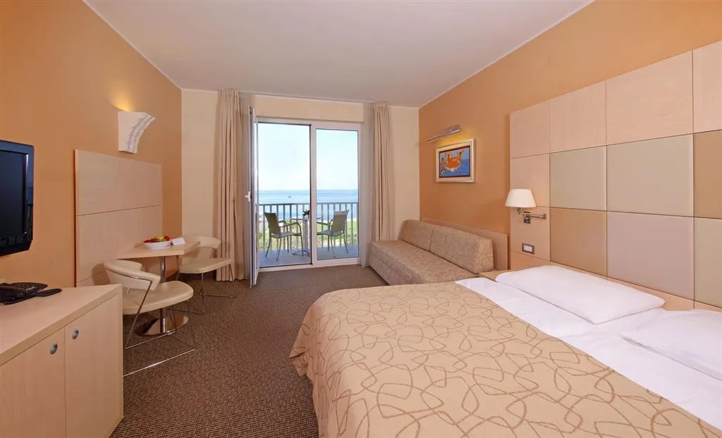 Hotel Mirta