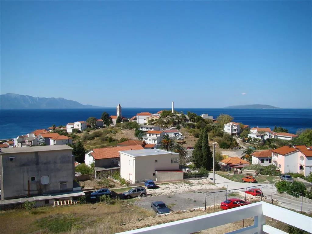 Villa Tina (apartmány s vlastním stravováním)