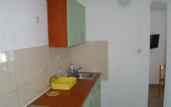Villa Tina (apartmány s vlastním stravováním)