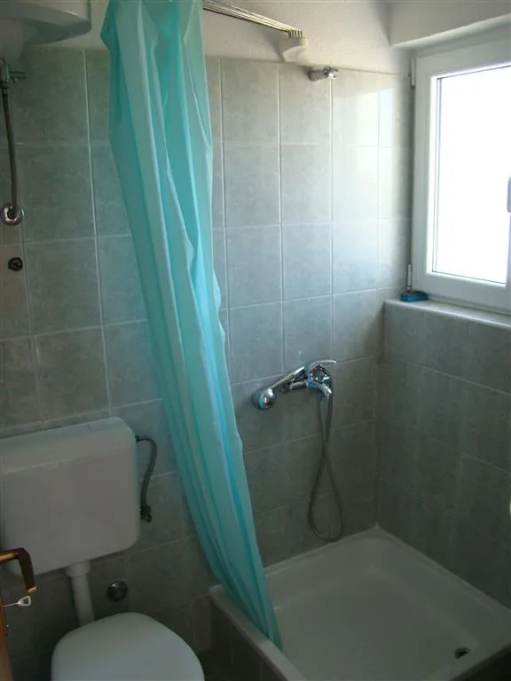 Villa Tina (apartmány s vlastním stravováním)
