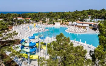 Zaton Holiday Resort (mobilhomy)