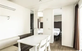 Zaton Holiday Resort (mobilhomy)