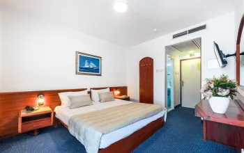 Hotel Komodor