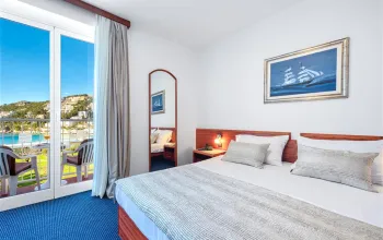 Hotel Komodor