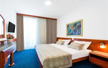 Hotel Komodor