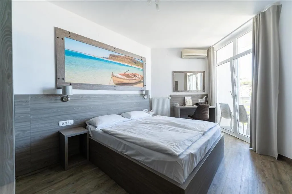 Barbara Piran Beach Hotel