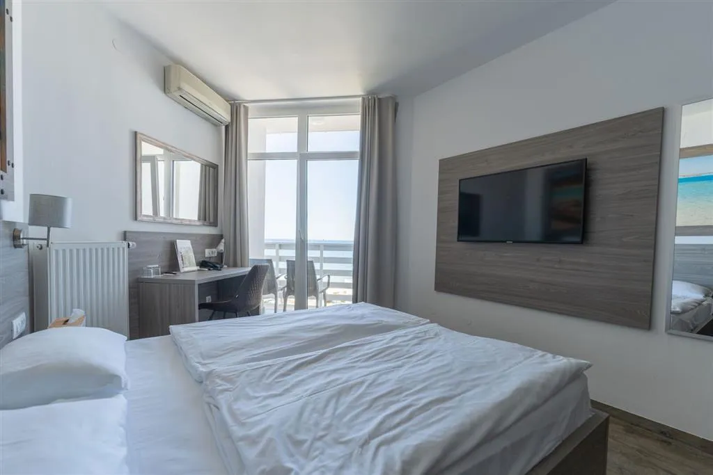 Barbara Piran Beach Hotel