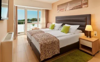 Hotel Pinija
