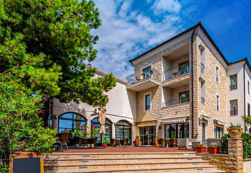 Hotel Nikola