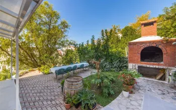 Vila Slavena