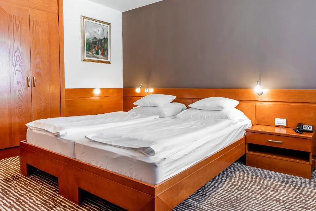 Hotel Kranjska Gora (léto)