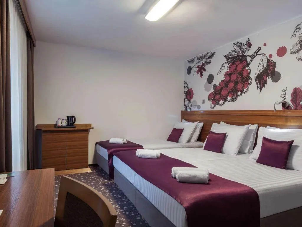 Hotel Piramida