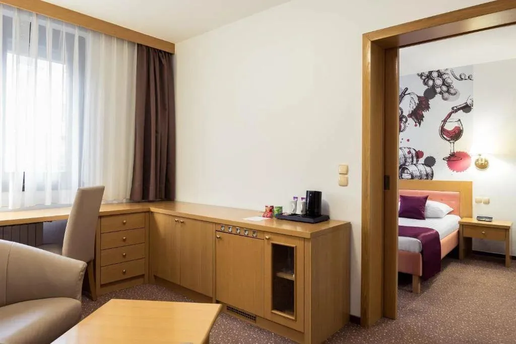 Hotel Piramida