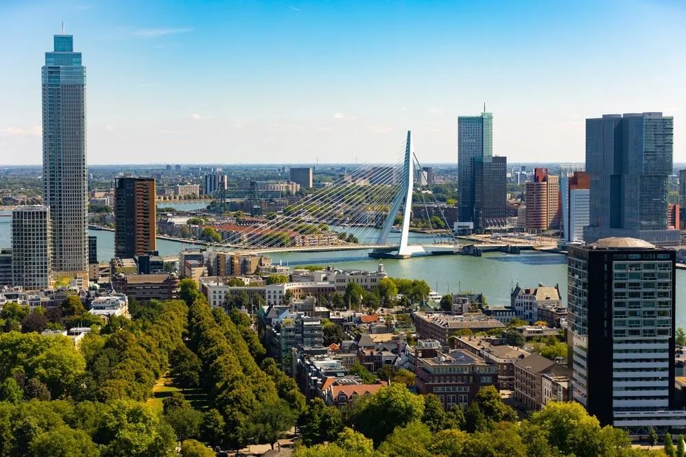 Květinové korzo a slavnosti lodí v Rotterdamu