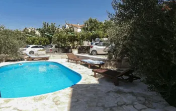 Villa Ruža s bazénem