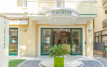 Hotel Ariston