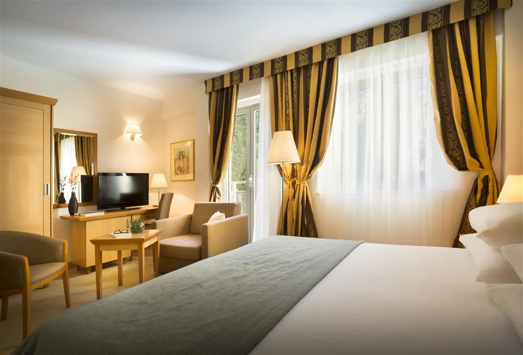 Aminess Vival Grand Azur Hotel