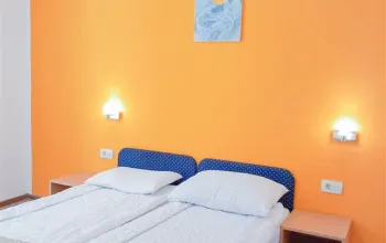 Hotel Oaza (Gradac)