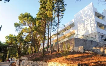 Hotel Oaza (Gradac)