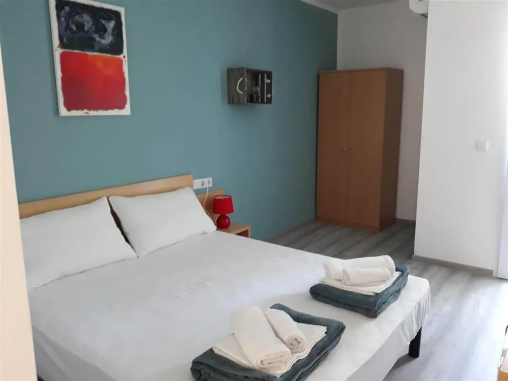 Hotel Oaza (Gradac)