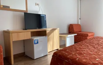 Hotel Oaza (Gradac)