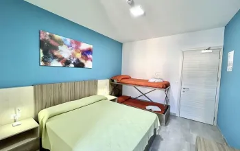 Hotel Old River