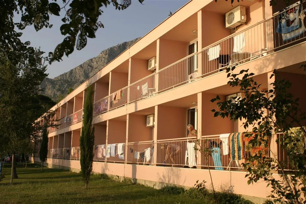 Hotel Brzet
