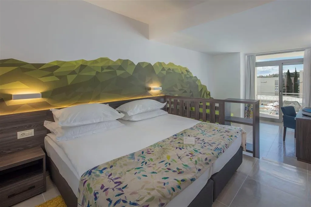 Bluesun Hotel Alga