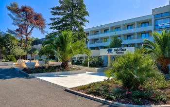 Hotel Park Plaza Arena